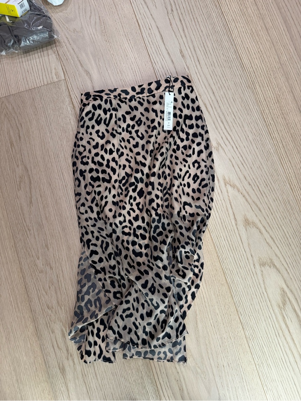 Alice + Olivia Beige and Black Leopard Midi Skirt